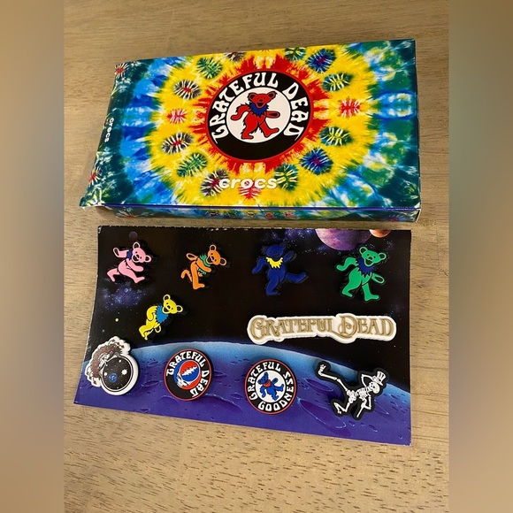 Crocs X Grateful Dead Jibbitz Limited Edition Charm Set 10 Pack New - Picture 4 of 9